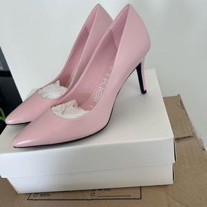 NWT Calvin Klein Gayle Pink Pointed Heel